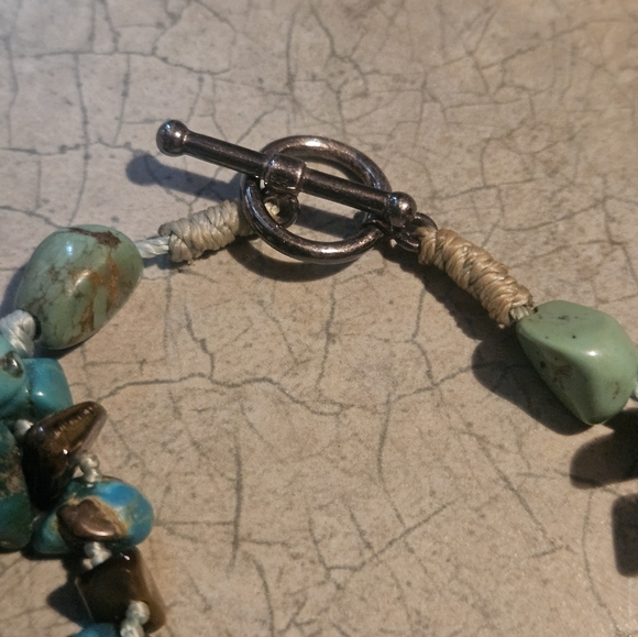 VINTAGE MULTI STRAND TURQUOISE AND TIGERS EYE NECKLACE. STATEMENT!! 925 TOGGLE - Picture 4 of 4